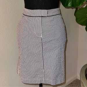 Tommy Hilfiger Women’s White Blue Striped 100% Cotton Unlined Skirt NWOT